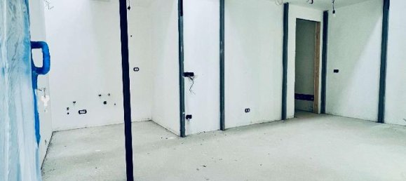 2 rooms House in Milan, Italy No. 242689 29