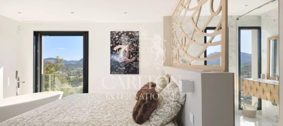 5 bedrooms Villa in Mandelieu-la-Napoule, France No. 294689 13