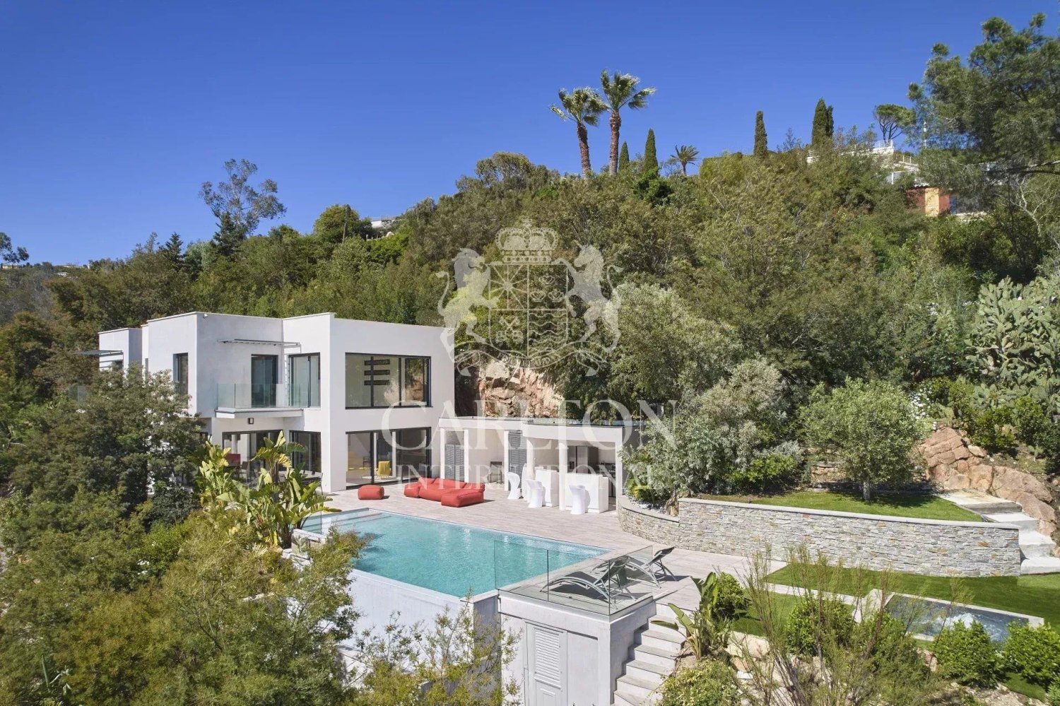 5 bedrooms Villa in Mandelieu-la-Napoule, France No. 294689