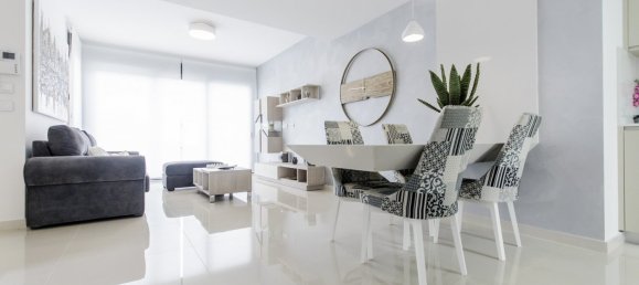 Villa T4 em San Miguel de Salinas, Spain N.º 6755 2