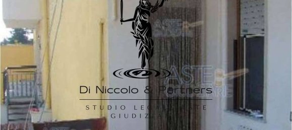 5-Zimmer Wohnung in Canosa di Puglia, Italy, Nr. 271069 2