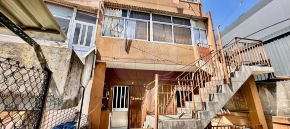 Gebäude in Porto, Portugal 228m², Nr. 342491 11