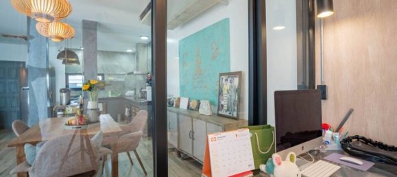 Casa de 4 dormitorios en Kathu, Thailand No. 13130 2