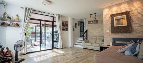 Casa de 4 dormitorios en Kathu, Thailand No. 13130 4