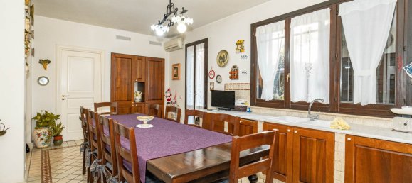 5 غرف نوم فيلا في Trecastagni, Italy رقم 76856 11