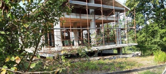 Дом с 9 комнатами в Фрозиноне, Италия № 256411 6