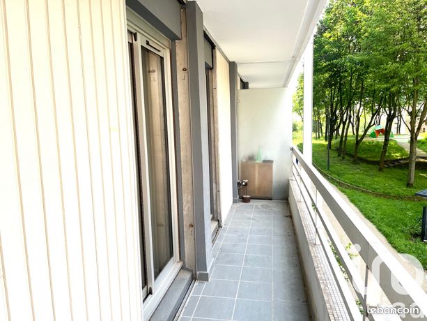 2 Schlafzimmer Wohnung in Montreuil, France, Nr. 312234