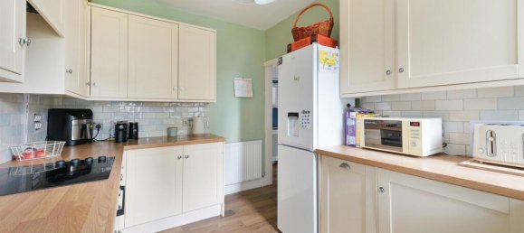 2 Schlafzimmer Maisonette-Wohnung in Feltham, United Kingdom, Nr. 9817 6