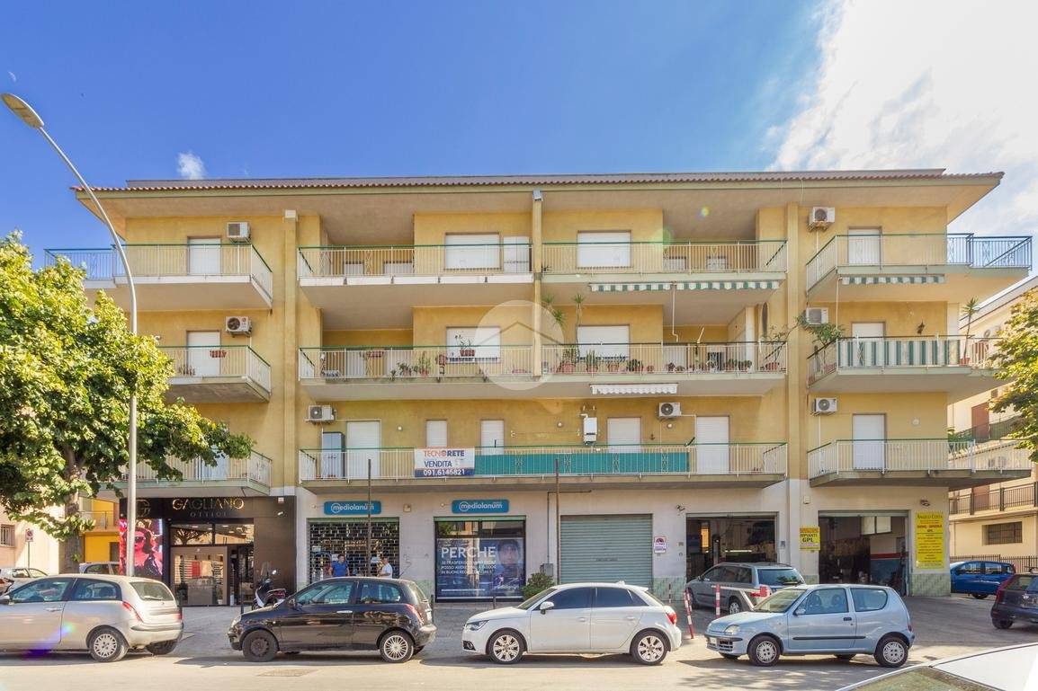 2 غرف نوم شقة في Villabate, Italy رقم 275208