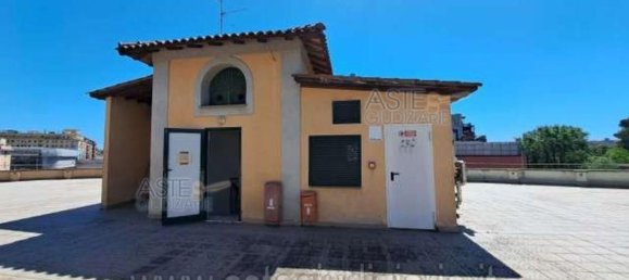 Квартира с 5 комнатами в Рим, Италия № 292287 33