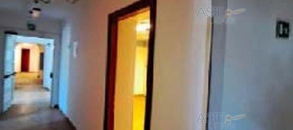 Квартира с 5 комнатами в Рим, Италия № 292287 58