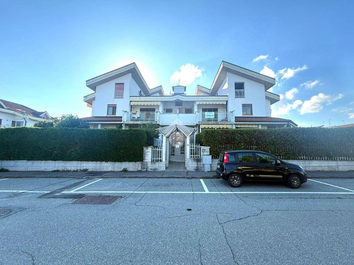 Квартира с 1 спальней в Вероленго, Италия № 334660