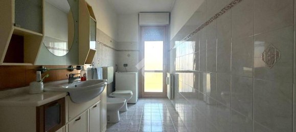 Квартира с 1 спальней в Вероленго, Италия № 334660 13