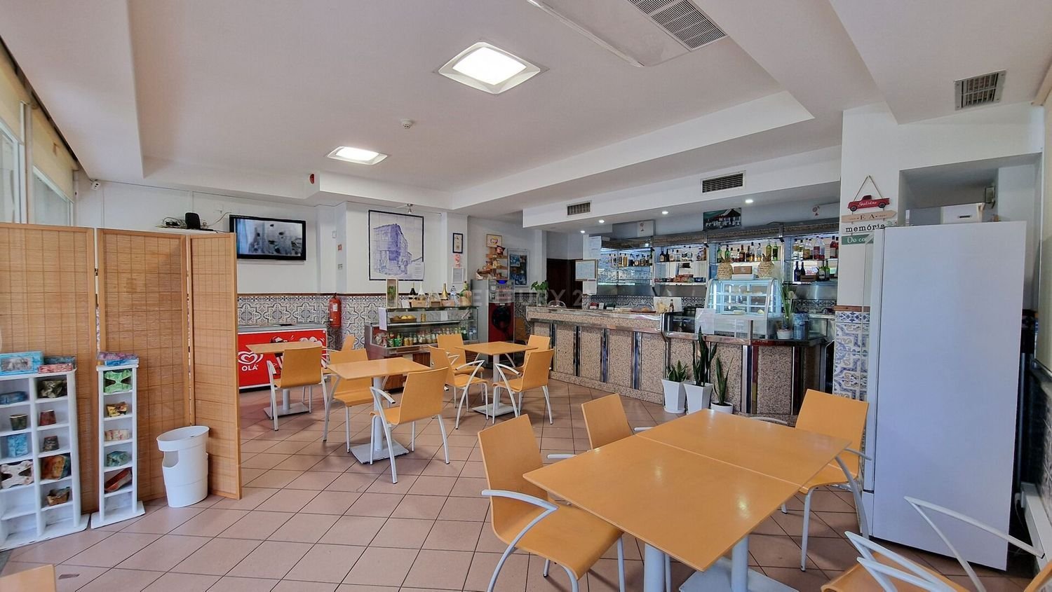 Propriété commerciale à Viseu, Portugal 133m² No. 10050