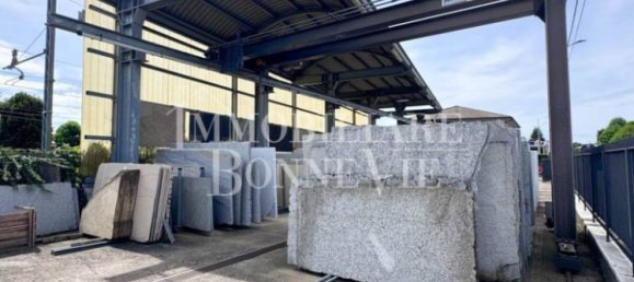 Склад с 3 комнатами в Кадораго, Италия № 305851 18