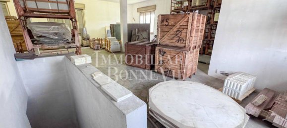 Склад с 3 комнатами в Кадораго, Италия № 305851 15