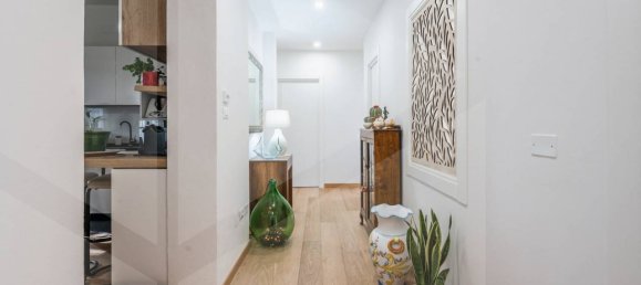 4-Zimmer Wohnung in Bologna, Italy, Nr. 21435 3