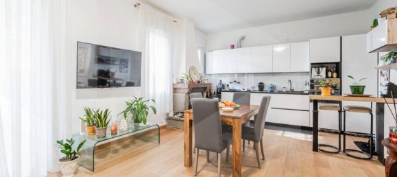 4-Zimmer Wohnung in Bologna, Italy, Nr. 21435 5