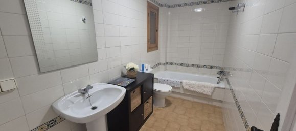 2 bedrooms Apartment in Alicante, Spain No. 183115 6