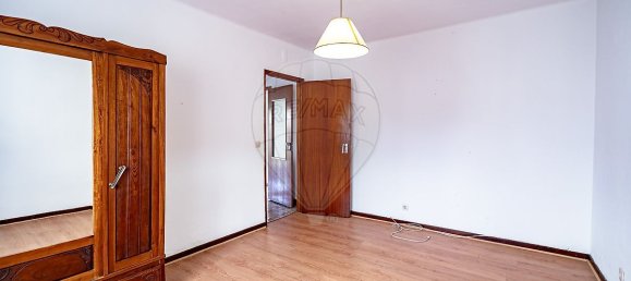 Casa de 4 dormitorios en Miranda do Corvo, Portugal No. 24671 8