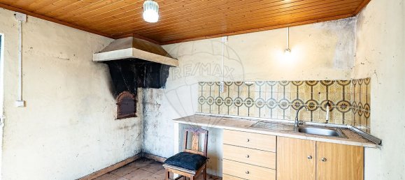 Casa de 4 dormitorios en Miranda do Corvo, Portugal No. 24671 37