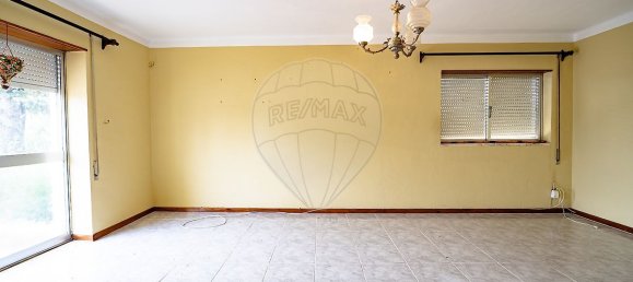 Casa de 4 dormitorios en Miranda do Corvo, Portugal No. 24671 2