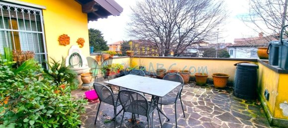 9-salle Villa à Cologno al Serio, Italy No. 8780 22