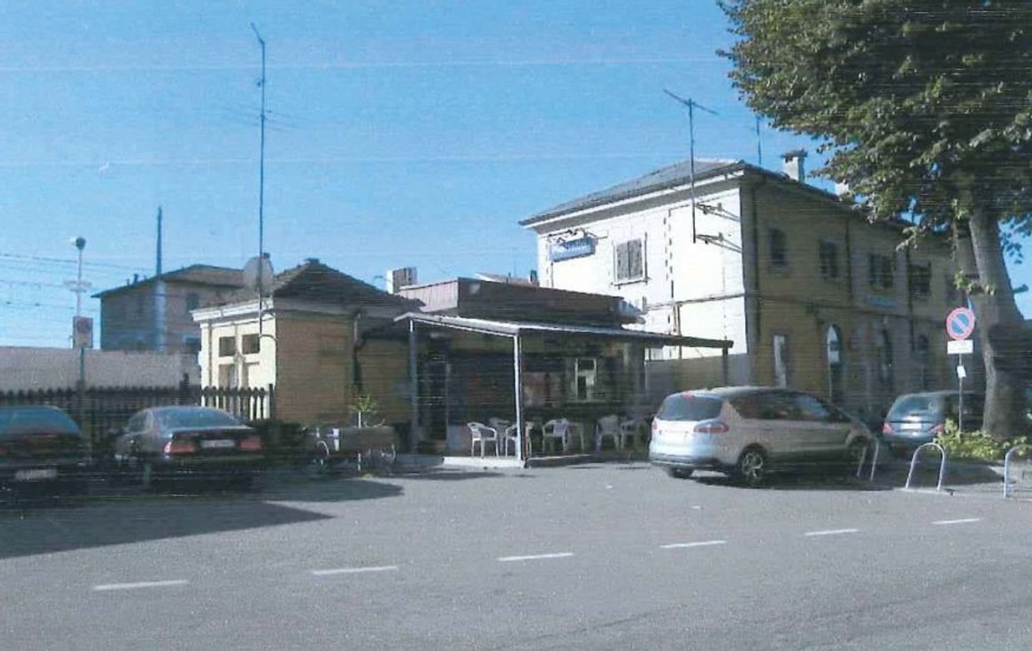 Apartamento de 4 habitaciónes en Pioltello, Italy No. 227354