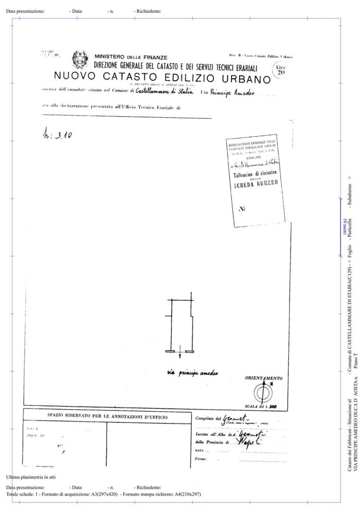 35m² Garage in Castellammare di Stabia, Italy No. 85444
