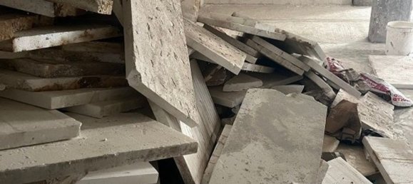 35m² Garage in Castellammare di Stabia, Italy No. 85444 9