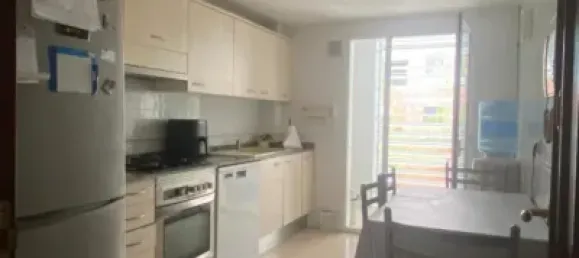 Apartamento de 3 dormitorios en Paterna, Spain No. 133711 18