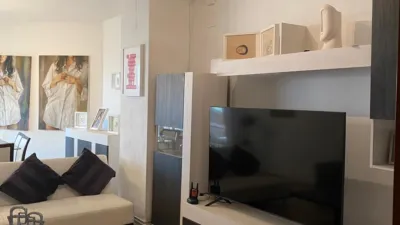 Apartamento de 3 dormitorios en Paterna, Spain No. 133711