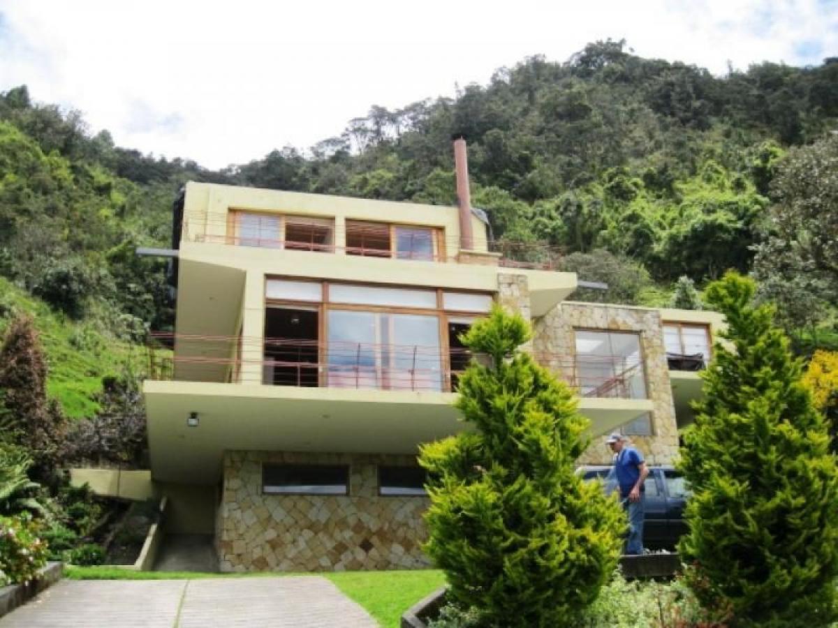 4 bedrooms House in Cundinamarca, Colombia No. 8287
