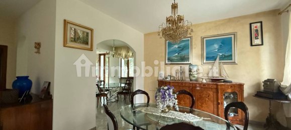 Villa de 5 dormitorios en Treviglio, Italy No. 377418 3