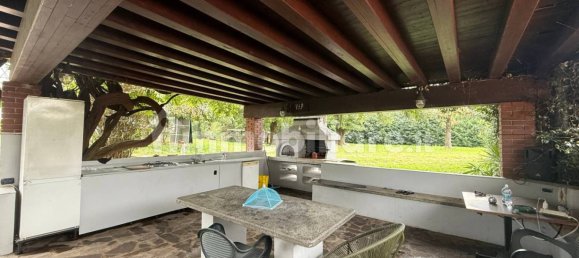 Villa de 5 dormitorios en Treviglio, Italy No. 377418 14