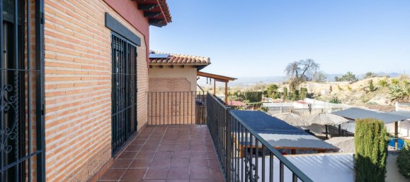 4 bedrooms House in Alfacar, Spain No. 94787 25