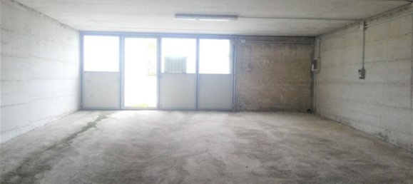 3 rooms Warehouse in Jesi, Italy No. 81927 11