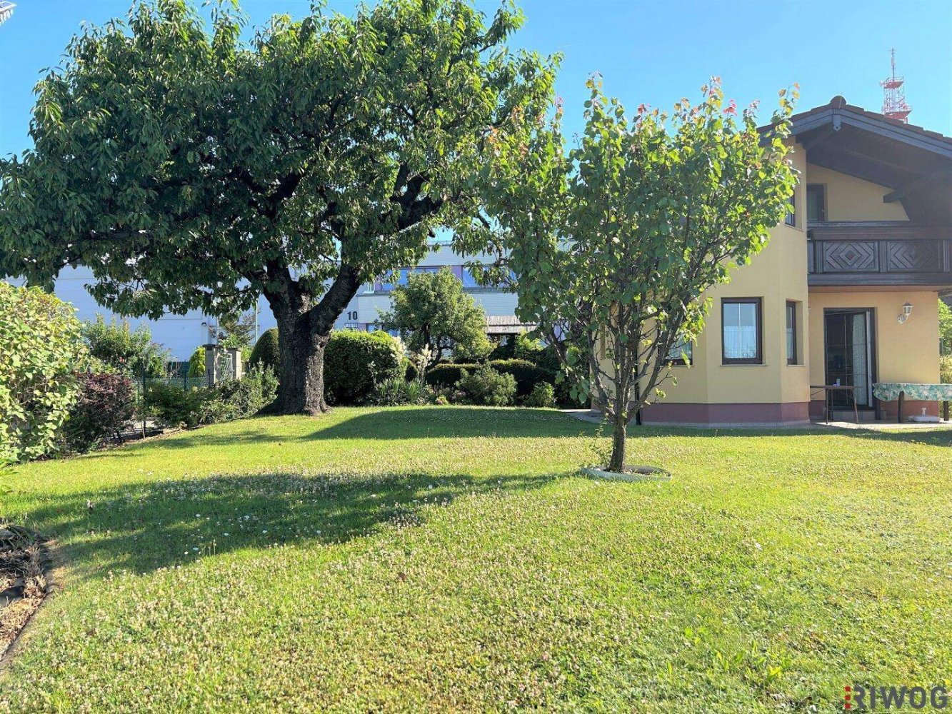 3 rooms House in Favoriten, Austria No. 133138