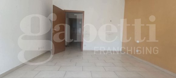 2 Schlafzimmer Wohnung in Milan, Italy, Nr. 277733 20