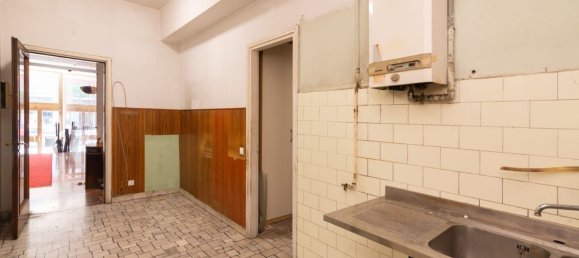 Квартира с 2 комнатами в Милан, Италия № 339034 8