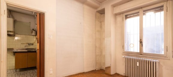 Квартира с 2 комнатами в Милан, Италия № 339034 2