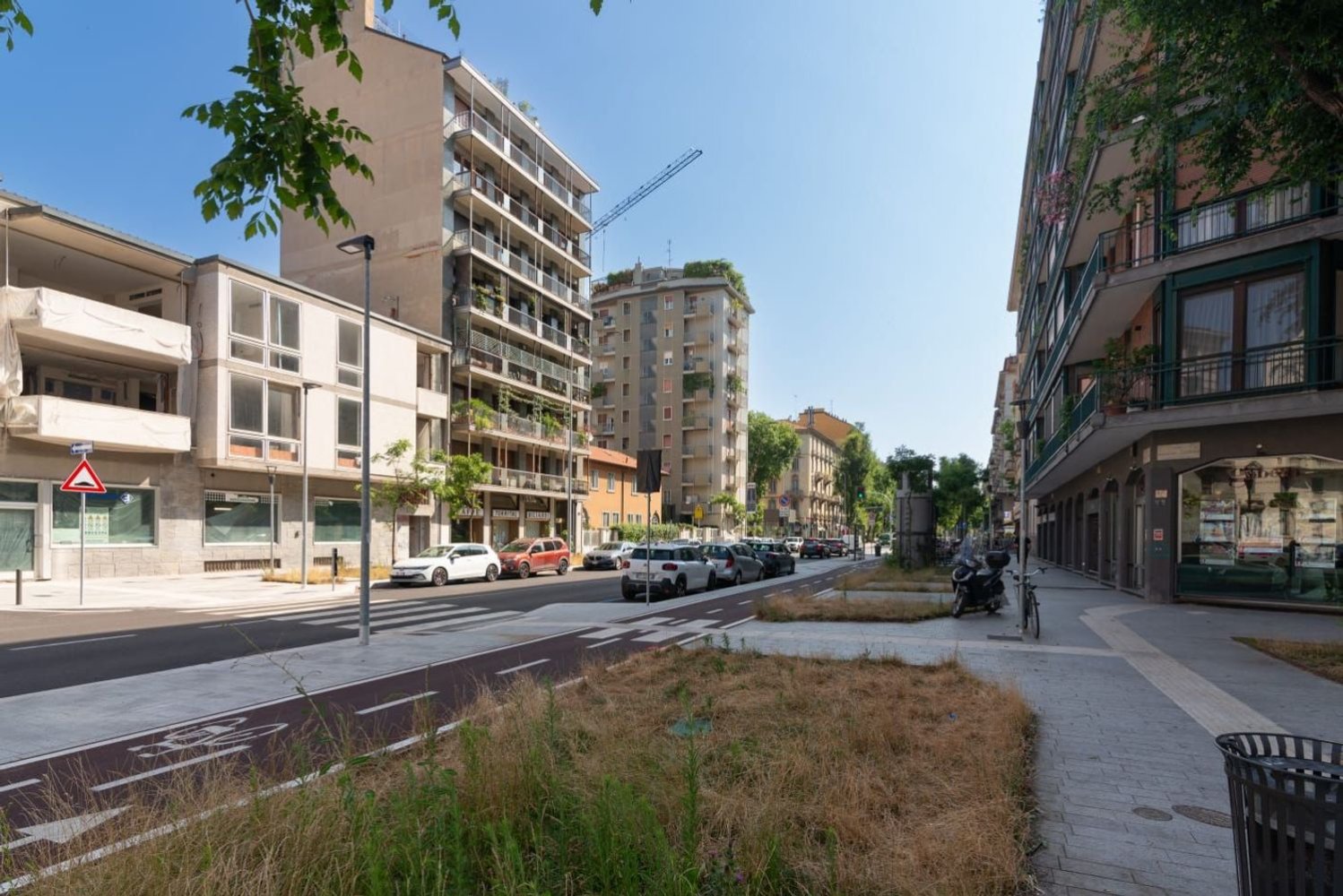 Квартира с 2 комнатами в Милан, Италия № 339034