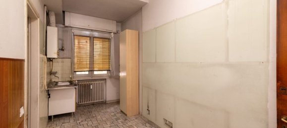 Квартира с 2 комнатами в Милан, Италия № 339034 10