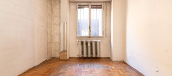 Квартира с 2 комнатами в Милан, Италия № 339034 4