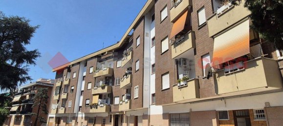 1 bedroom Apartment in Rome, Italy No. 347021 2