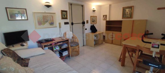 1 bedroom Apartment in Rome, Italy No. 347021 12