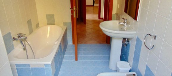 3 Schlafzimmer Wohnung in Sirolo, Italy, Nr. 346721 29