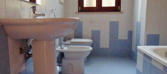 3 Schlafzimmer Wohnung in Sirolo, Italy, Nr. 346721 28