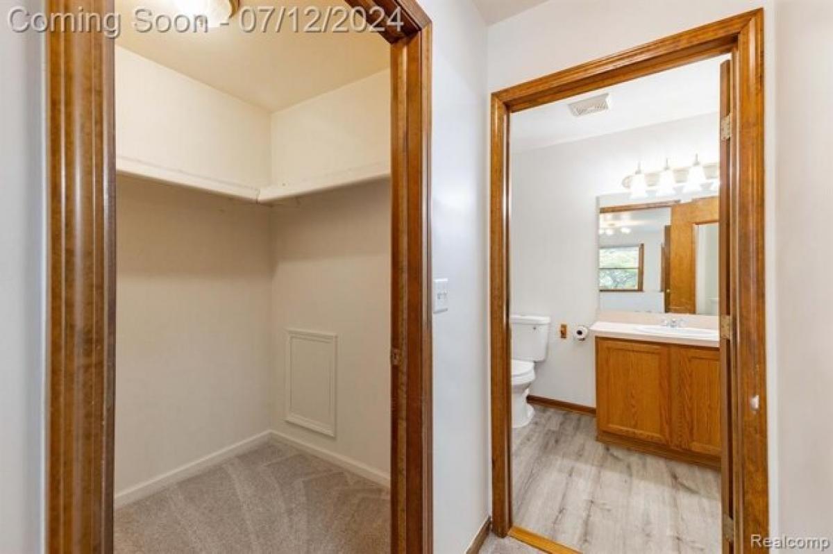 3 bedrooms House in Wyandotte, USA No. 394230