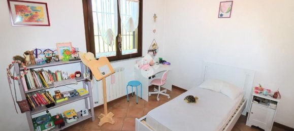 Casa de 4 habitaciónes en Brescello, Italy No. 11736 19